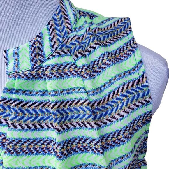 Women's Stitch Fix Collective Concepts Split Neck Blouse Size Small - Picture 2 of 6